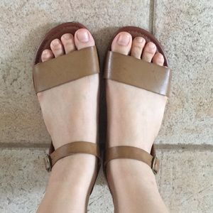 MIA brown sandals. Size 6.
